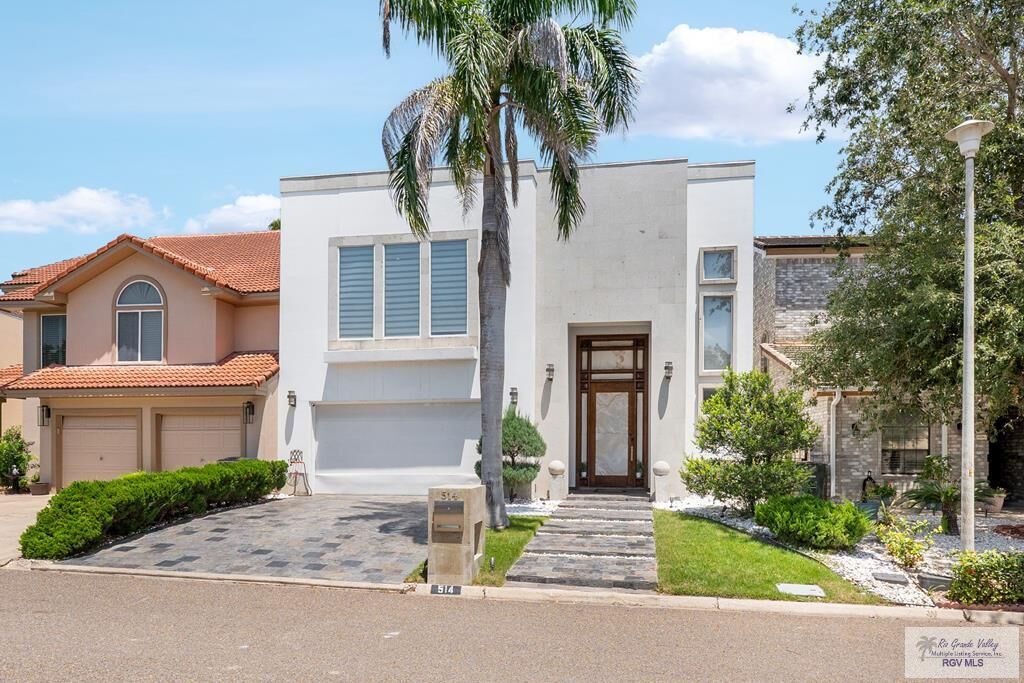 Property Photo:  514 Rio Grande Dr.  TX 78572 