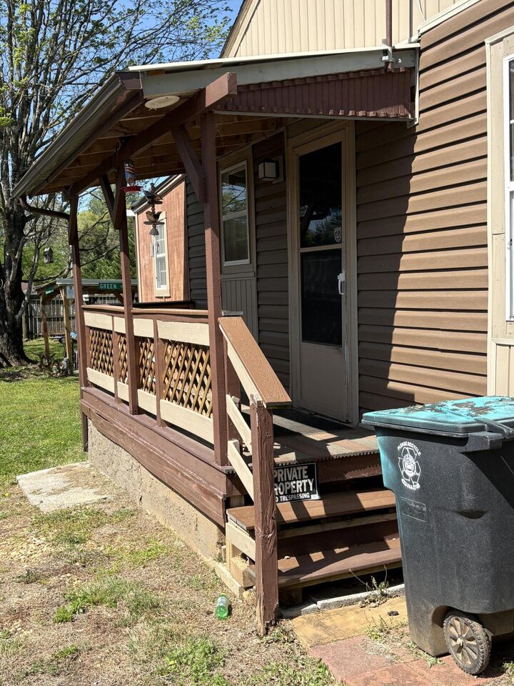 Property Photo:  1212 Jones Street  TN 37303 