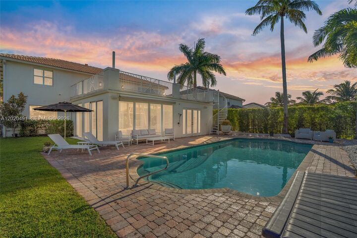 Property Photo:  12731 Yardley Dr  FL 33428 