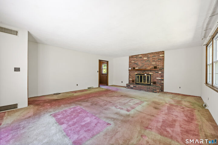 Property Photo: 21 Fawn Drive CT 06410