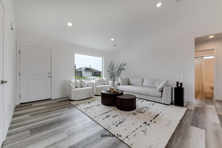 Property Photo:  1207 N Layton Ave  WA 99006 