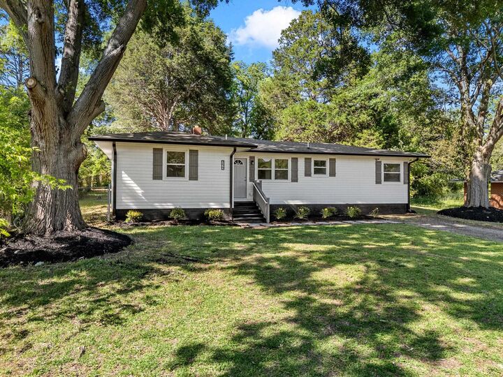 Property Photo:  255 Hazelwood Avenue  SC 29302 