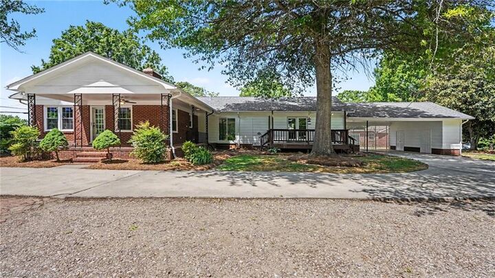 Property Photo:  307 E Main Street  NC 27048 