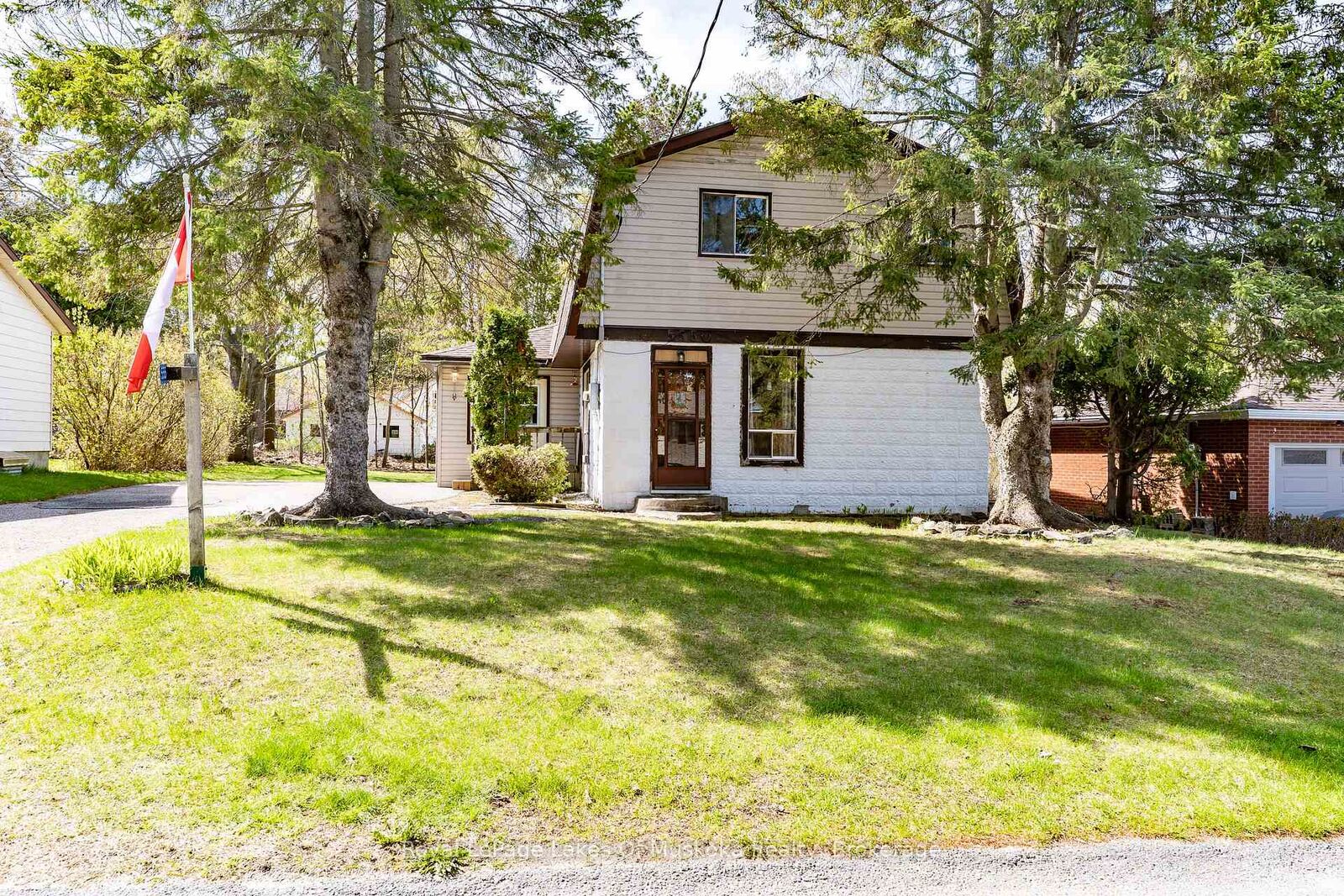Property Photo: 555 Wagner Street ON P1P 1E1