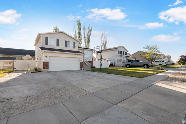 Property Photo: 719 N 1725 W UT 84015