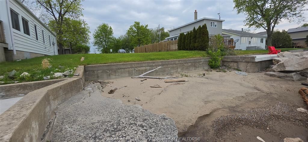 Property Photo: 1535 Heritage Road ON N9Y 2E6