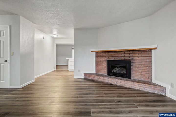 Property Photo:  4110 Coolidge Dr NE  OR 97317 