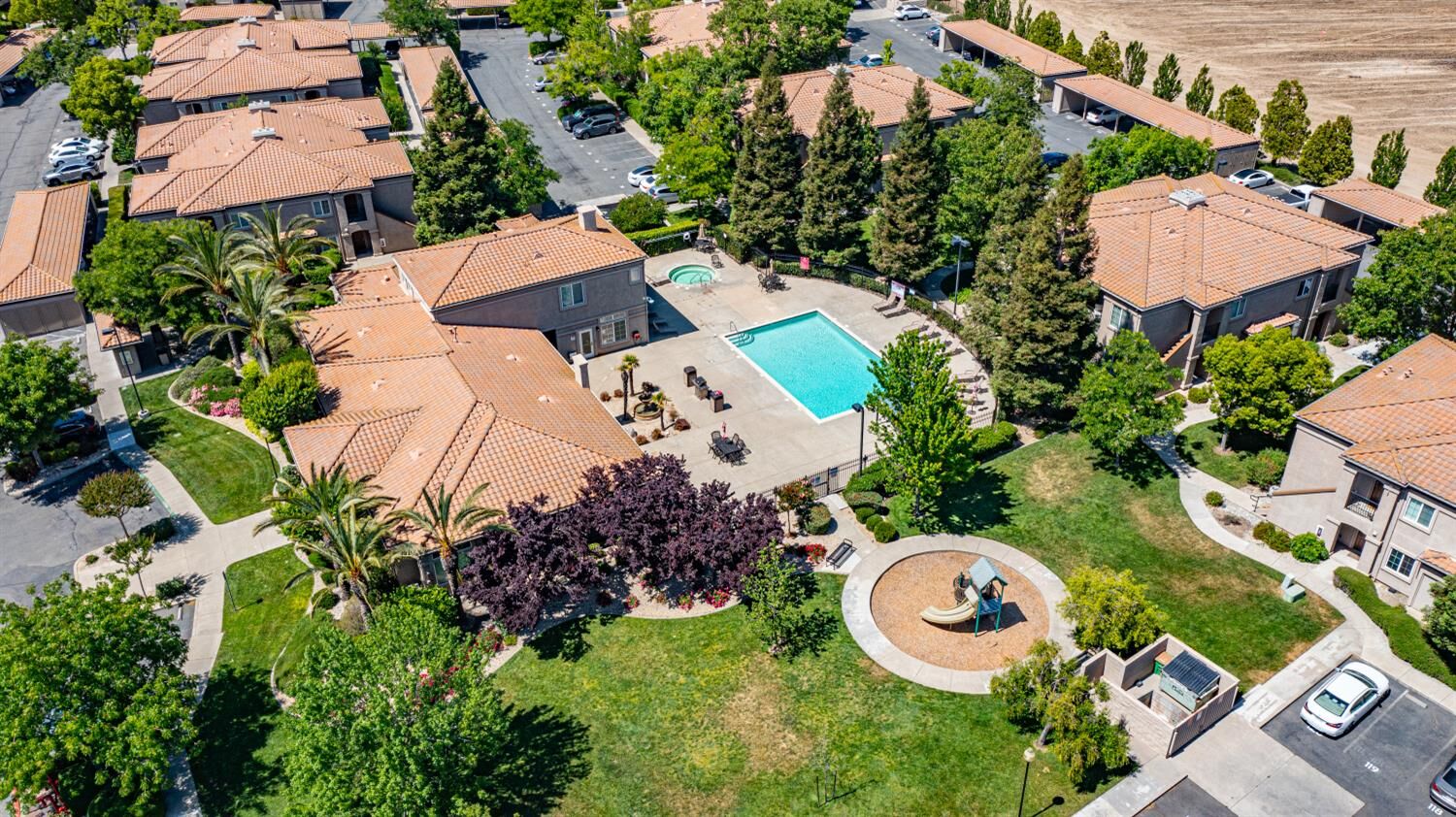 Property Photo: 4200 E Commerce Way 1324 CA 95834
