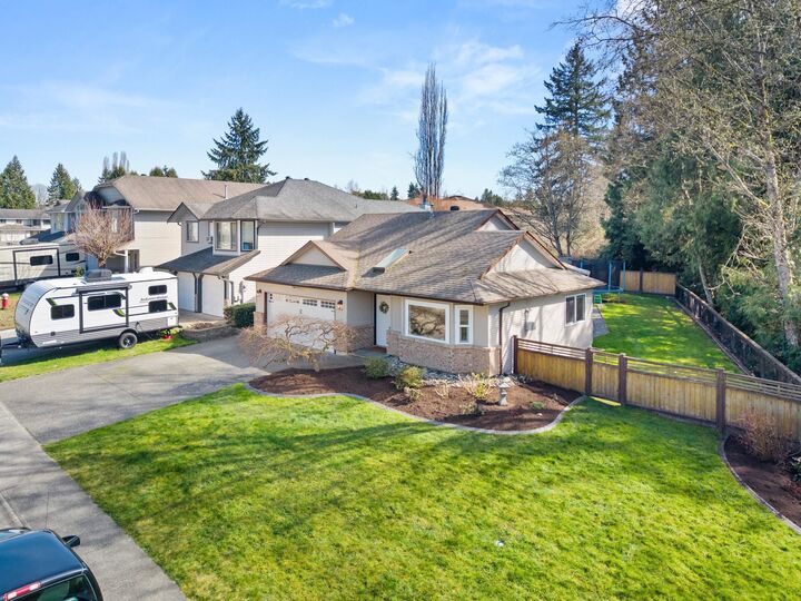 Property Photo:  23216 121A Avenue  BC V2X 0X1 