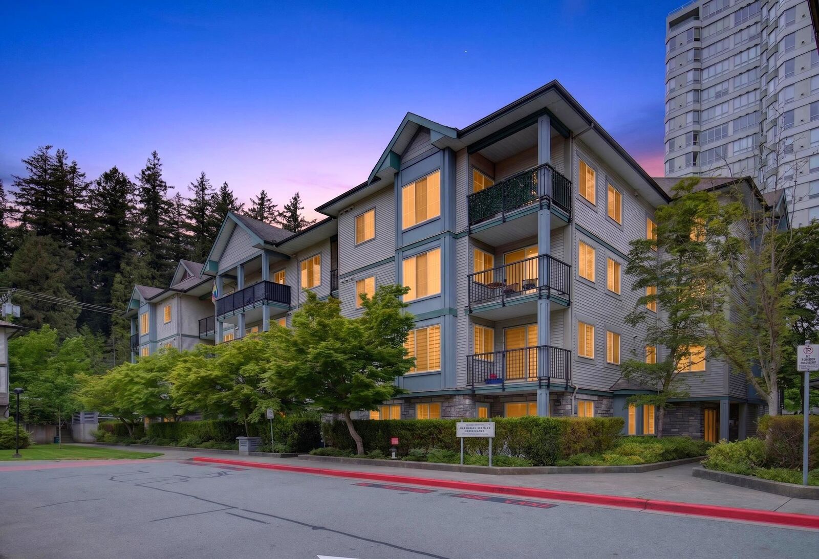 Property Photo:  14859 100 Avenue 105  BC V3R 2V5 