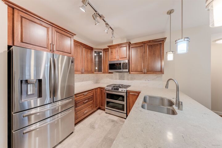 Property Photo:  20325 85 Avenue 208  BC V3Y 2C2 