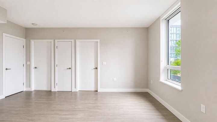 Property Photo: 6533 Buswell Street 506 BC V6Y 0J6