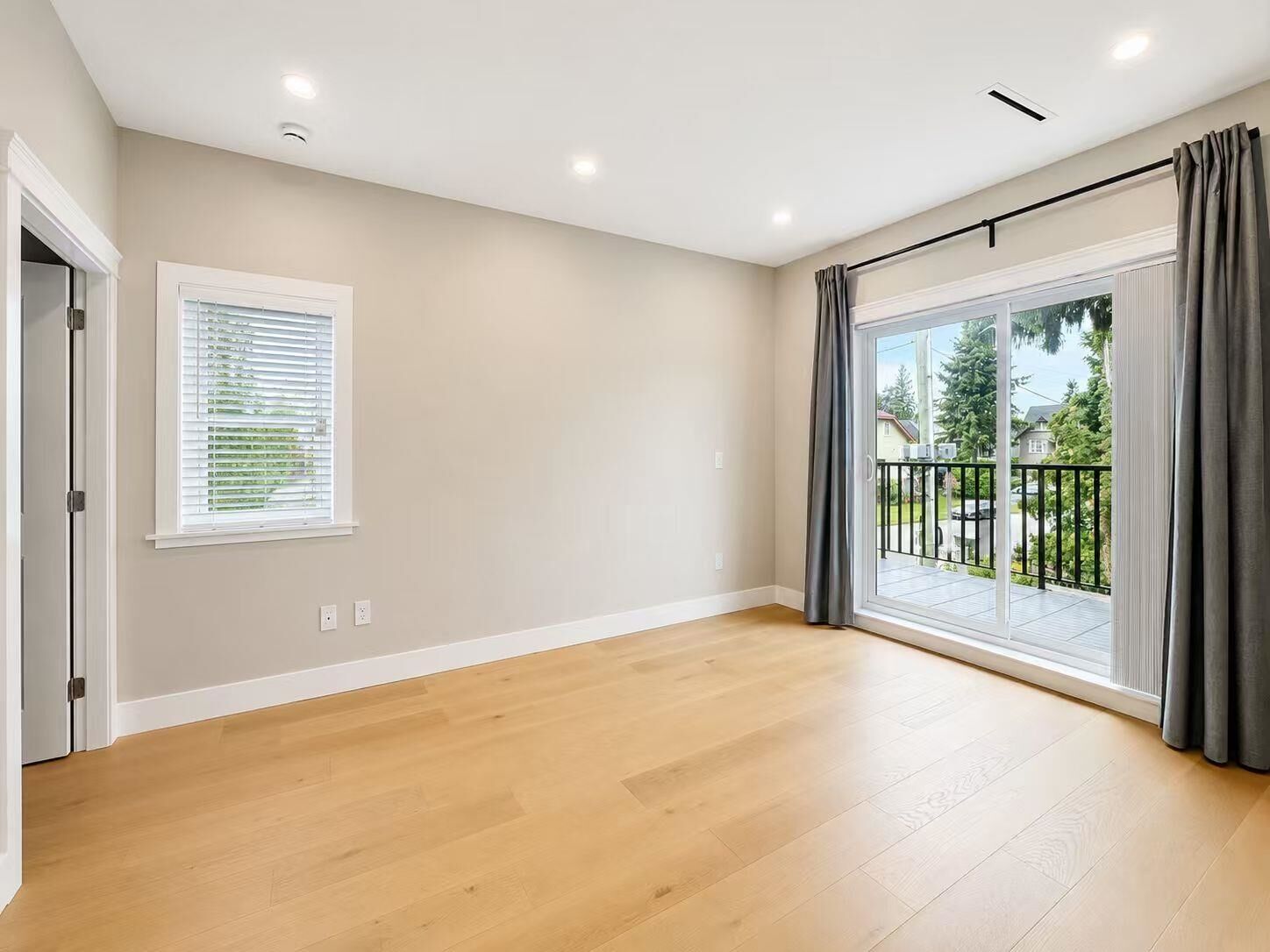 Property Photo:  498X Macdonald Street Laneway House  BC V6N 4J8 