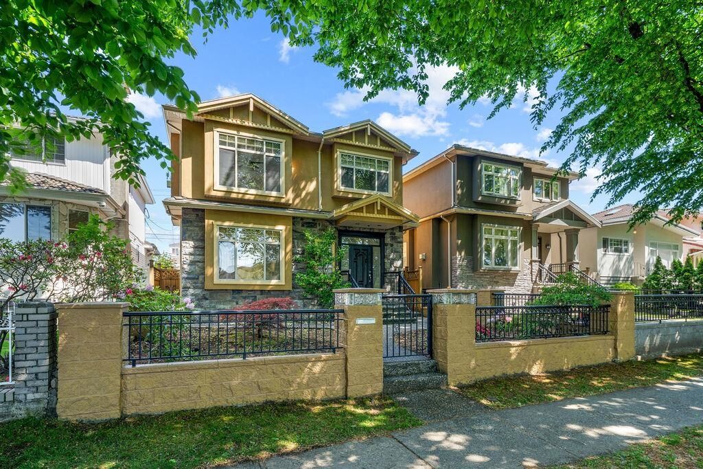 Property Photo: 5388 Sherbrooke Street BC V5W 3M5