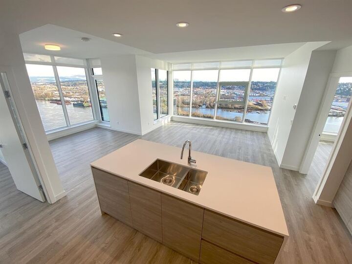 Property Photo:  680 Quayside Drive 3207  BC V3M 0P2 