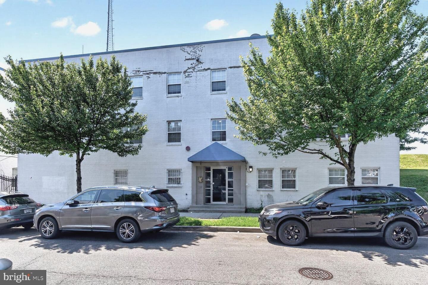 Property Photo:  1008 Rittenhouse Street NW 15  DC 20011 