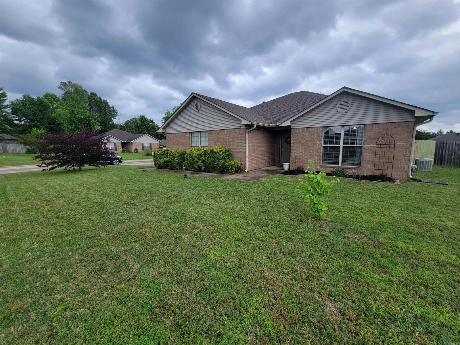 Property Photo:  920 Crestliner Dr  AR 72034 