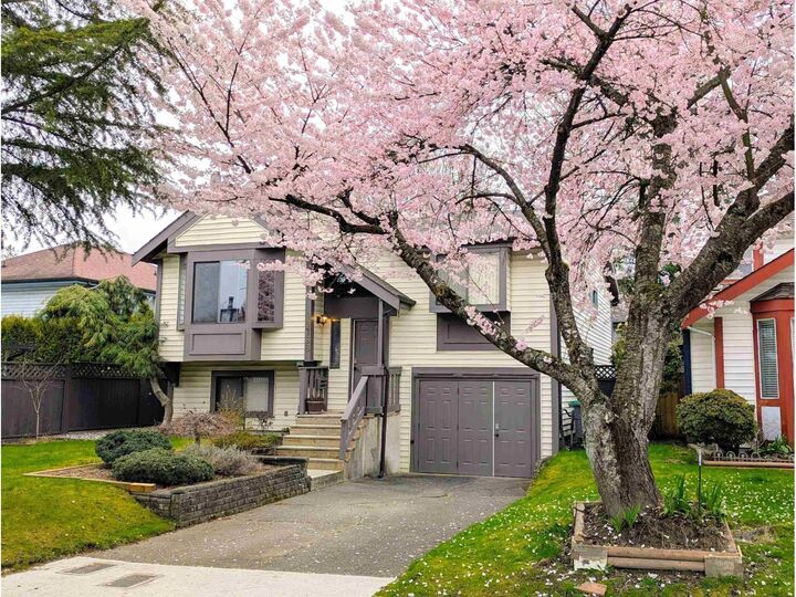 Property Photo:  9768 151A Street  BC V3R 8W8 