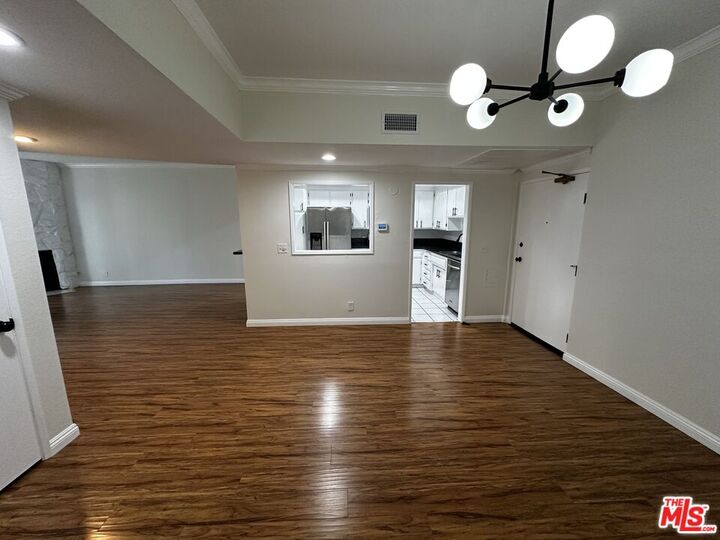 Property Photo:  8160 Manitoba St  CA 90293 