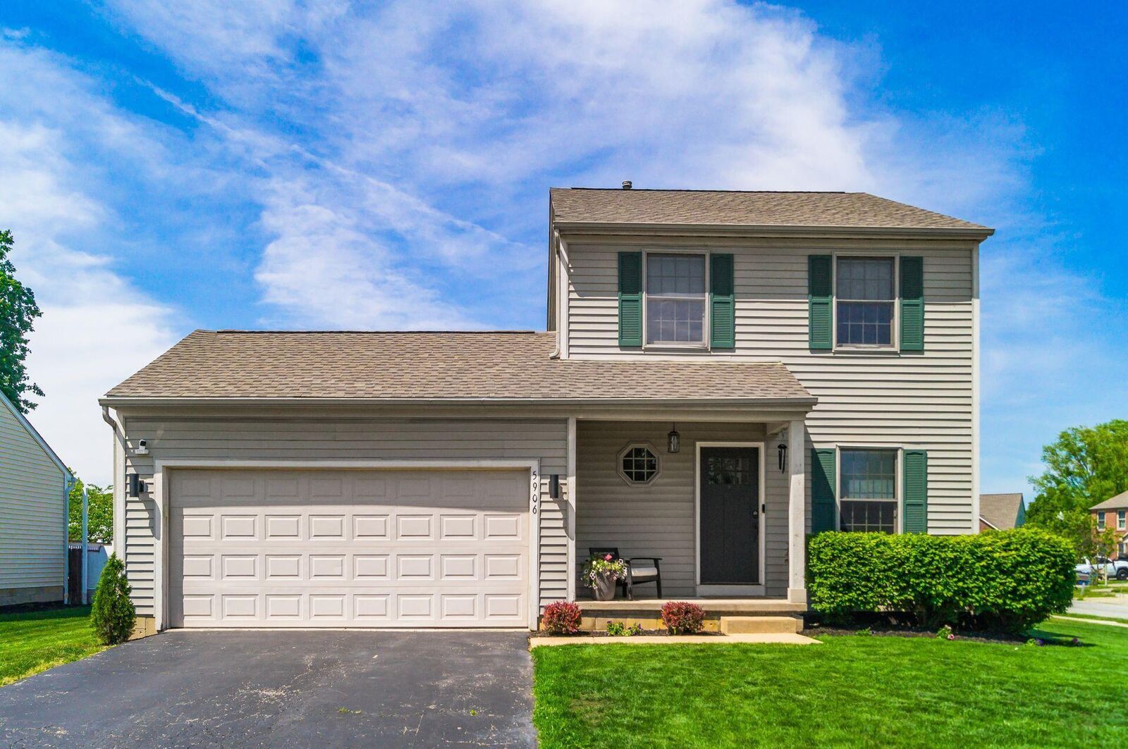 Property Photo: 5906 Westbend Drive OH 43119