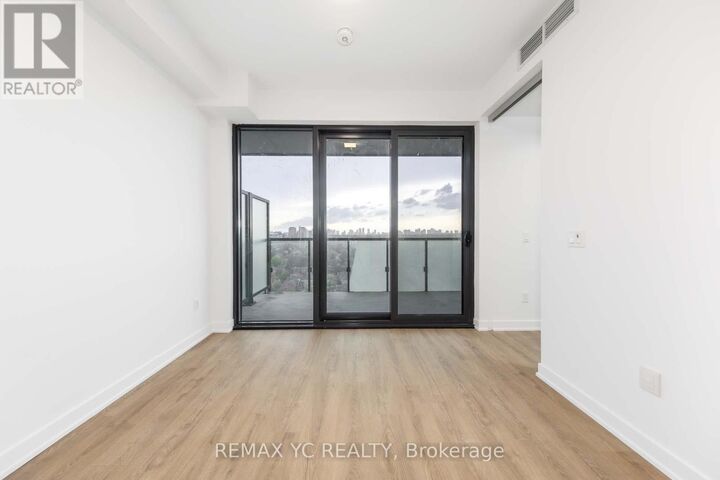 Property Photo:  29 Green Trail Court 2109  ON M2K 0J9 