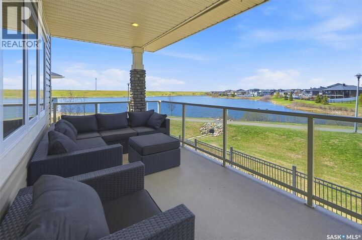Property Photo:  109 542 Pringle Crescent  SK S7T 0W9 