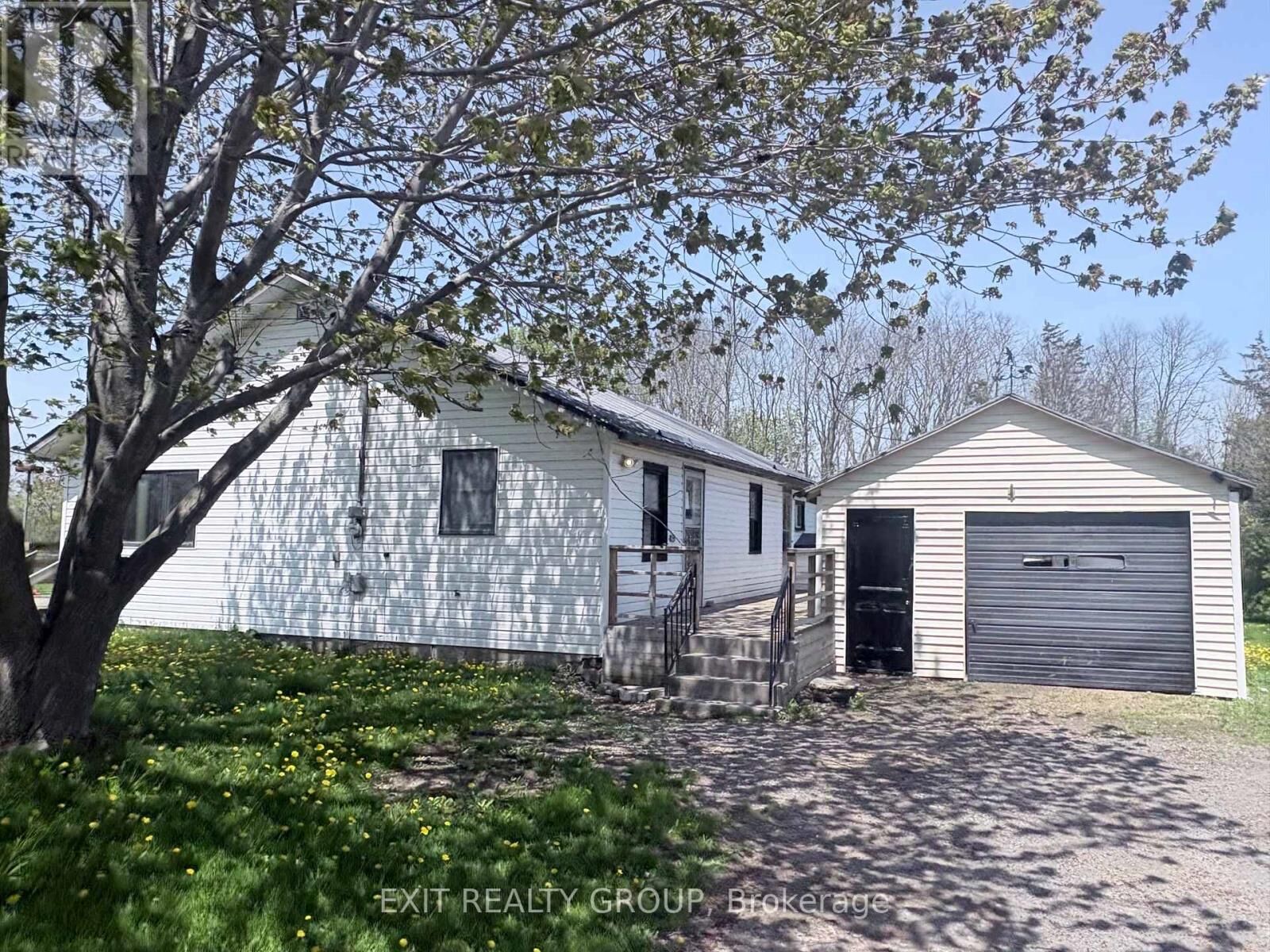 Property Photo: 48 County Road 29 ON K0K 1T0