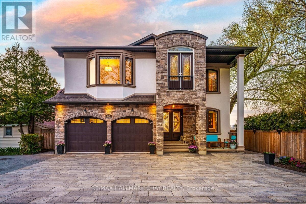 Property Photo:  230 Kempview Lane  ON L4N 3W9 