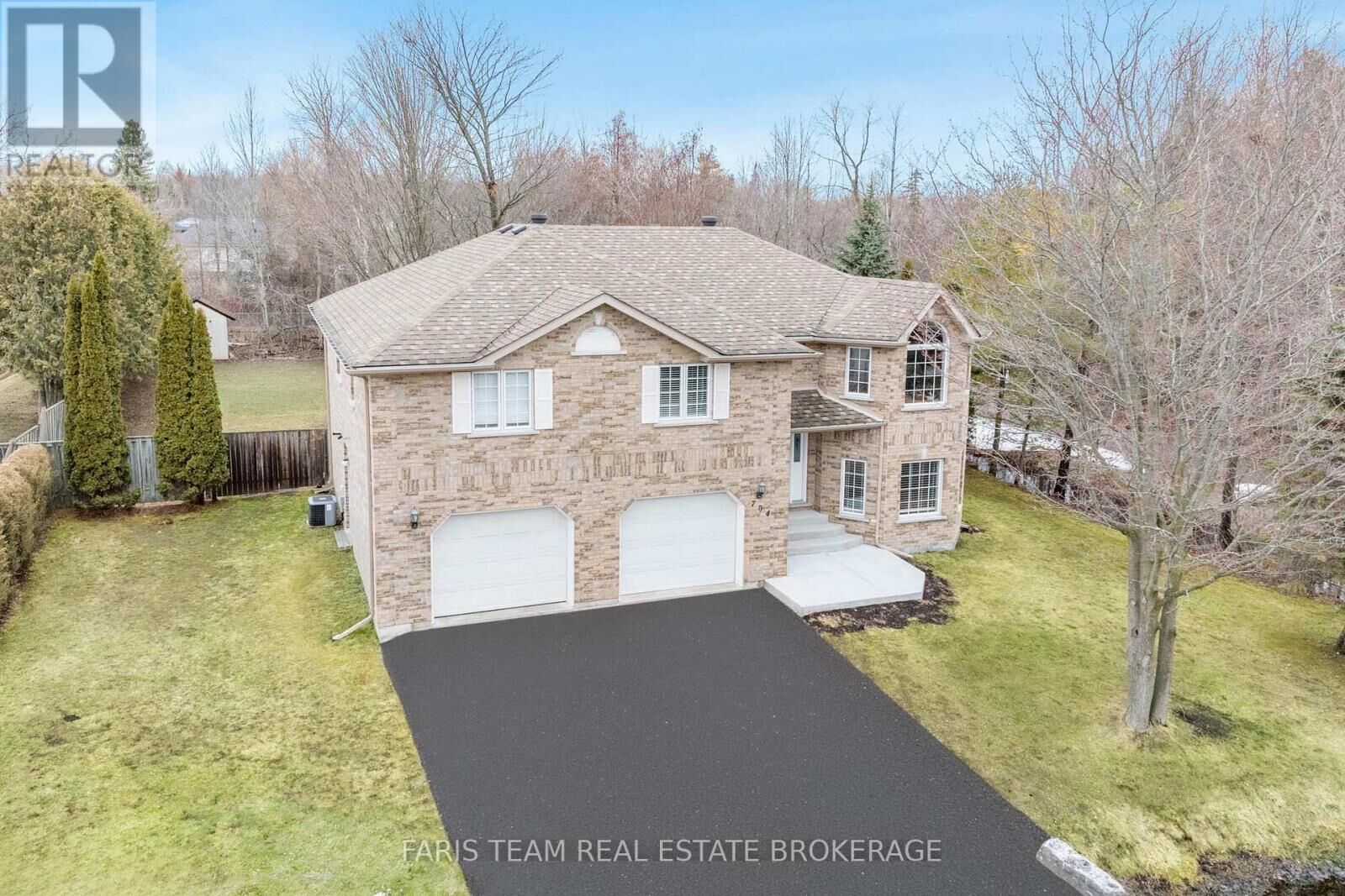 Property Photo:  704 Trinity Street  ON L9S 2G8 