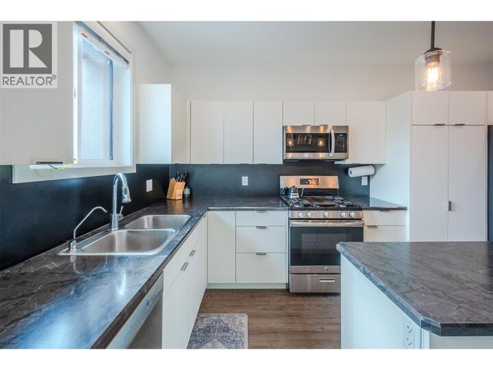 Property Photo: 1228 Government Street 102 BC V2A 4V4
