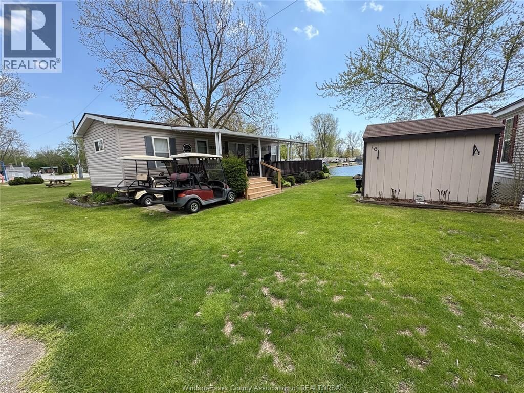 Property Photo: 16 Mulberry Lane ON N0P 2G0