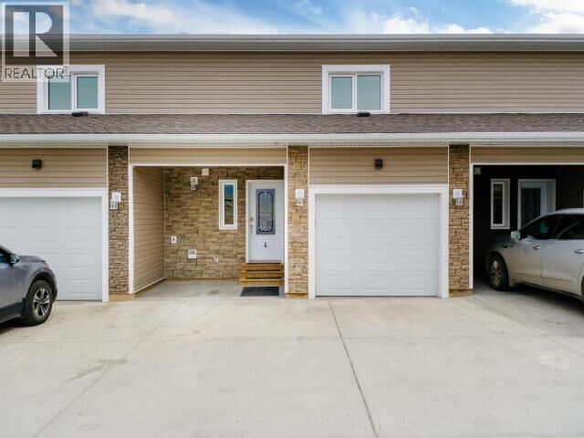 Property Photo:  4-60 Caprice Court  YT Y1A 0N6 