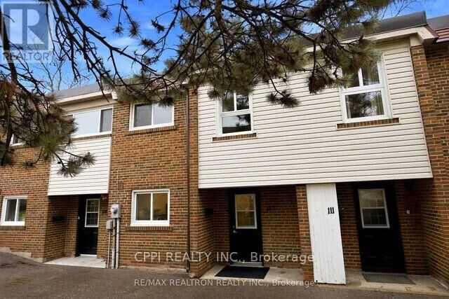 Property Photo: 69 Godstone Road 110 ON M2J 3C8