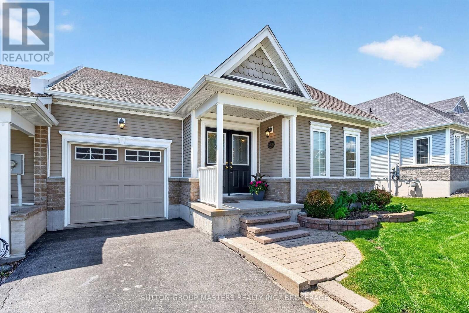 Property Photo:  133 Britannia Crescent  ON K0H 1G0 