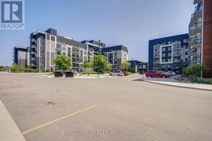 Property Photo:  102 Grovewood Common 138  ON L6H 0X2 