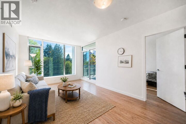 Property Photo:  585 Austin Avenue 205  BC V3K 0G6 
