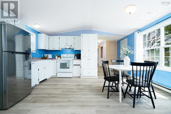 Property Photo: 4 Tenth Street NS B4B 1R6