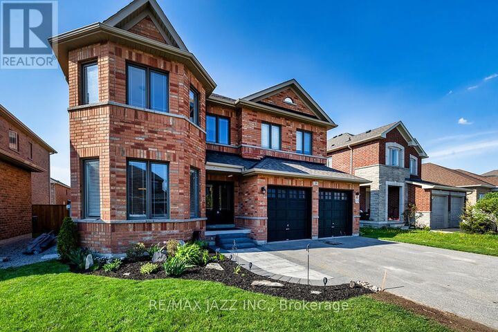 Property Photo:  38 Pollock Avenue  ON L0K 1A0 