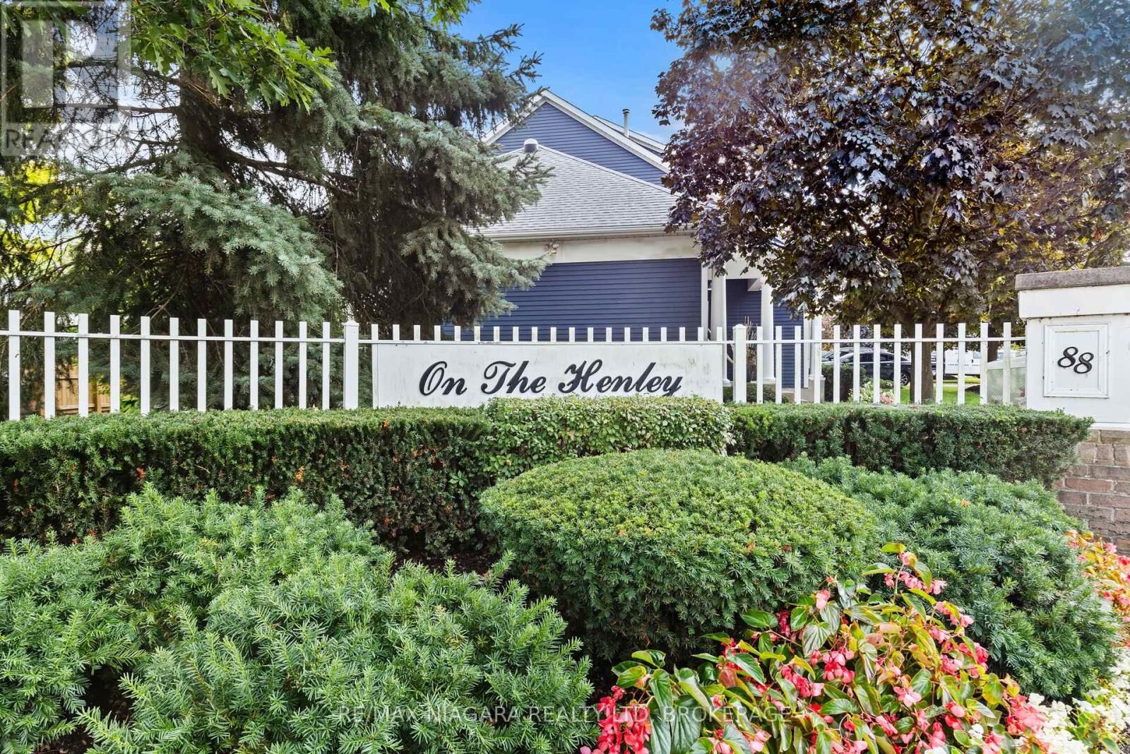 Property Photo:  88 Lakeport Road 3  ON L2N 4P8 