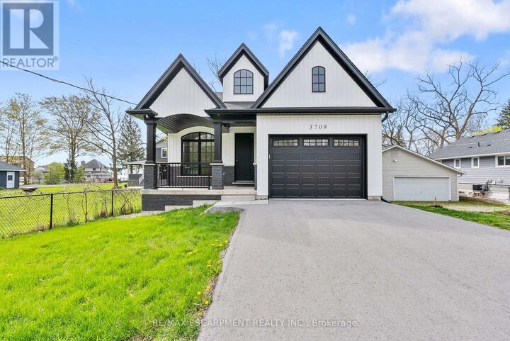 Property Photo: 3709 Ryan Avenue ON L0S 1B0