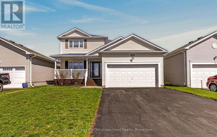 Property Photo:  28 Jarvis Drive  ON L1A 4J8 