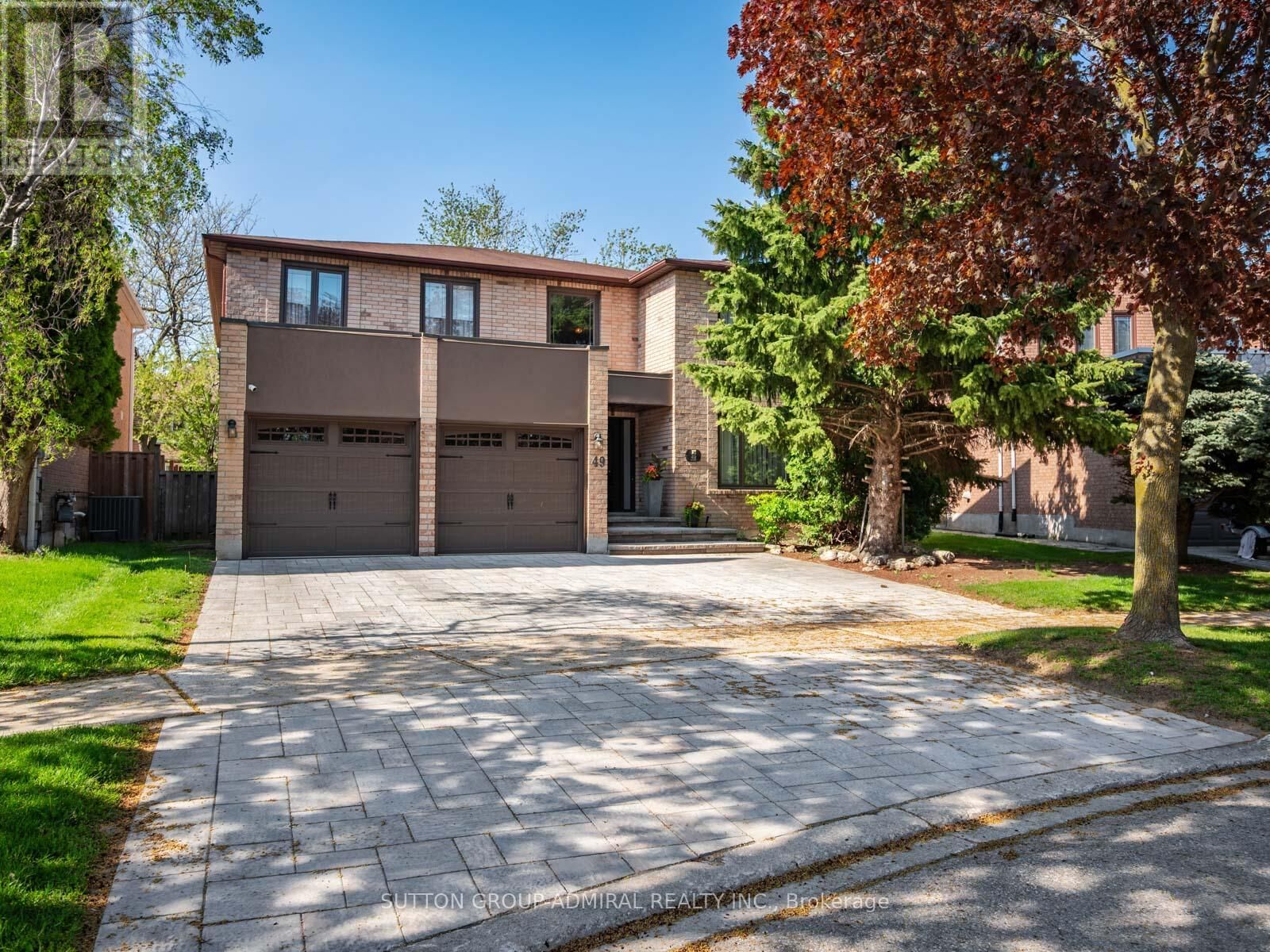 Property Photo:  49 Miriam Crescent  ON L4B 2P8 