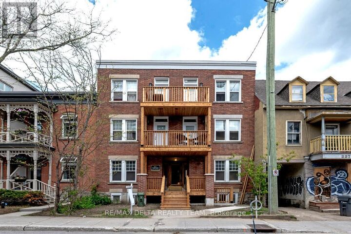 225 St. Patrick Street — photo 1