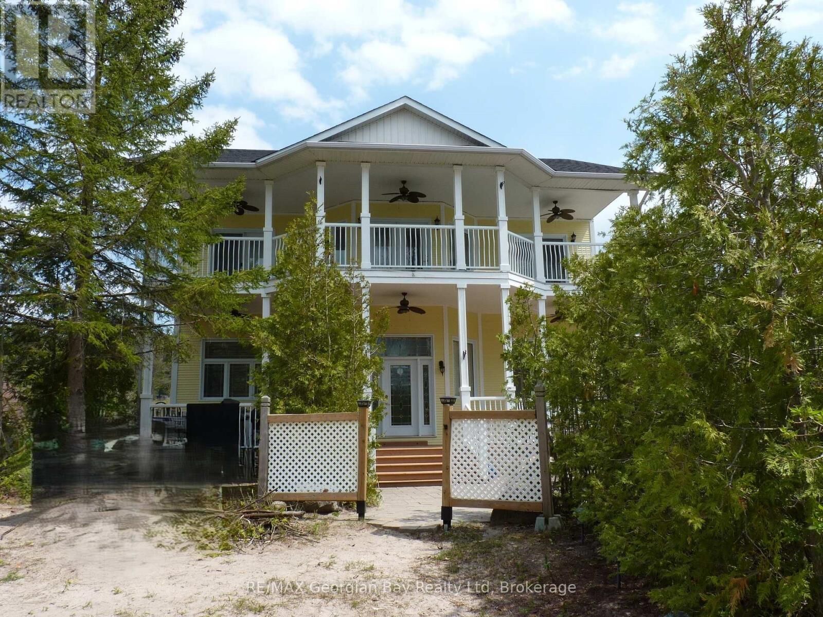 Property Photo:  1107 Tiny Beaches Road South  ON L0L 2T0 