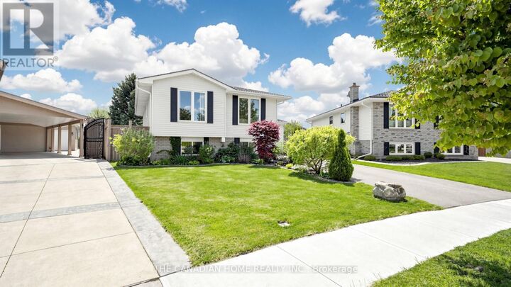Property Photo:  128 Branlyn Crescent  ON N3P 1Z9 