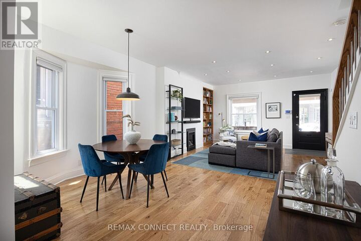 Property Photo:  29 Howard Park Avenue  ON M6R 1V3 