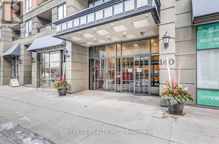 Property Photo: 140 Simcoe Street 1018 ON M5H 3G4