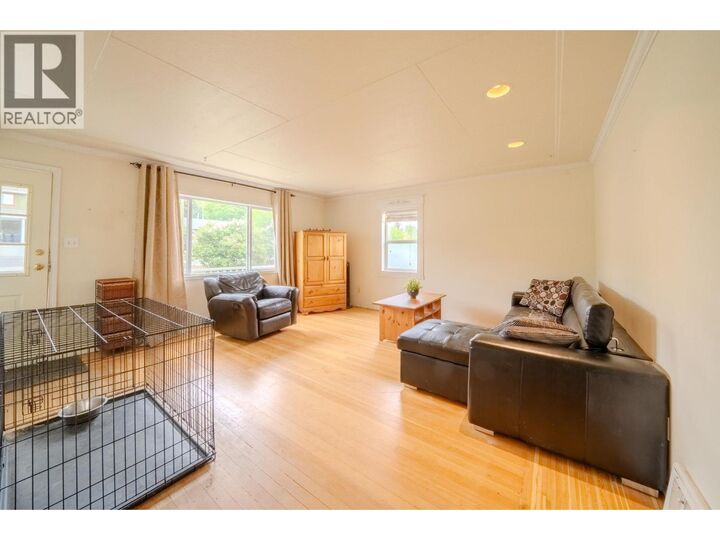 Property Photo: 395 First Avenue BC V2G 1Z1