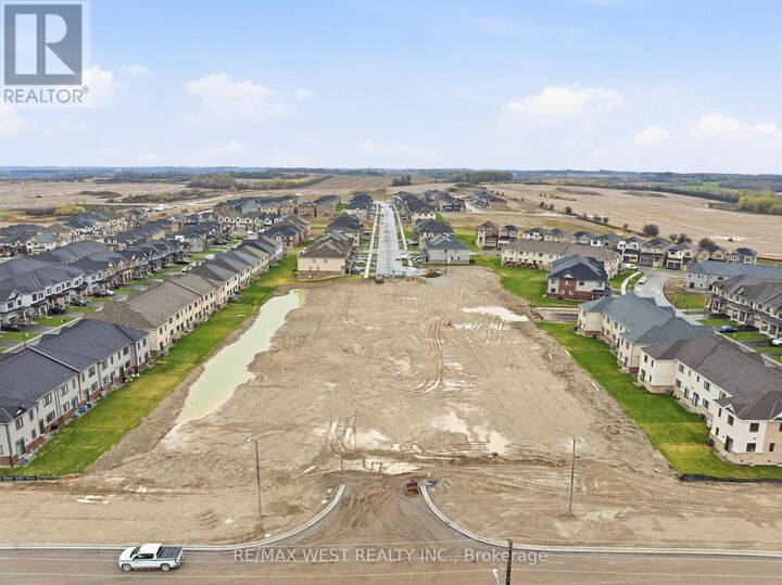 Property Photo:  1440 Conlin Road East  ON L1H 8L7 