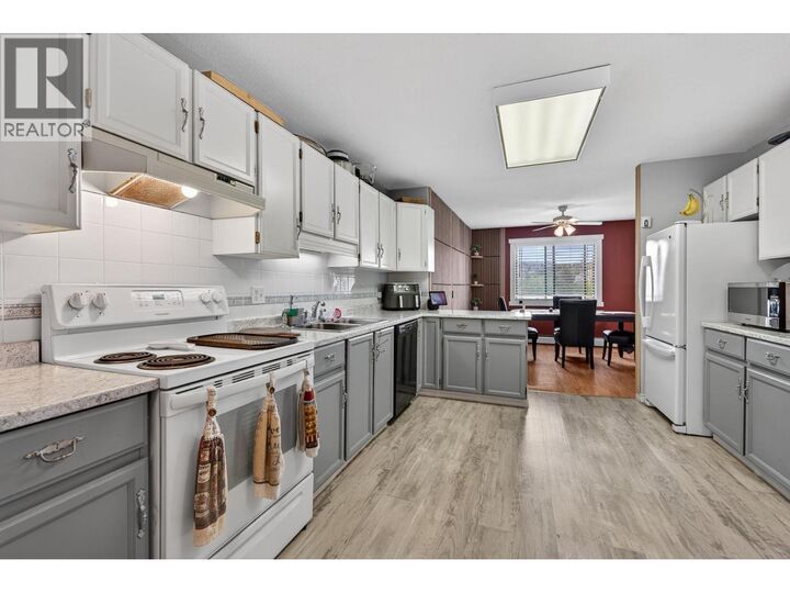 Property Photo:  3608 27 Avenue 311  BC V1T 1S4 